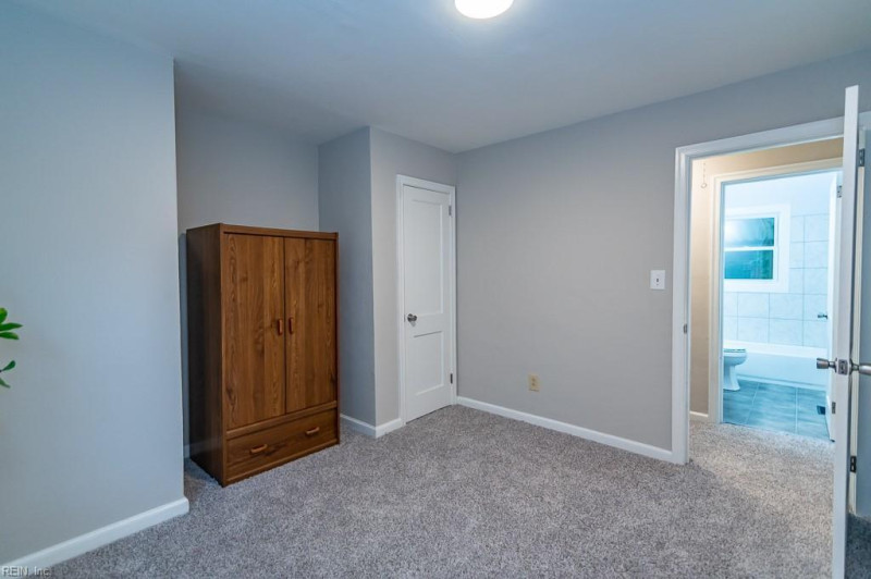 Photo 37 of 44 residential for sale in Hampton virginia