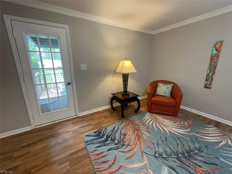Photo 11 of 25 residential for sale in Chesapeake virginia