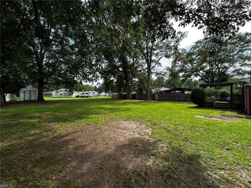 Photo 22 of 25 residential for sale in Chesapeake virginia