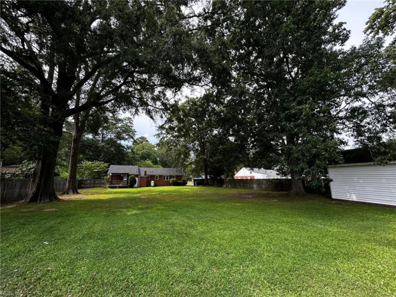 Photo 24 of 25 residential for sale in Chesapeake virginia