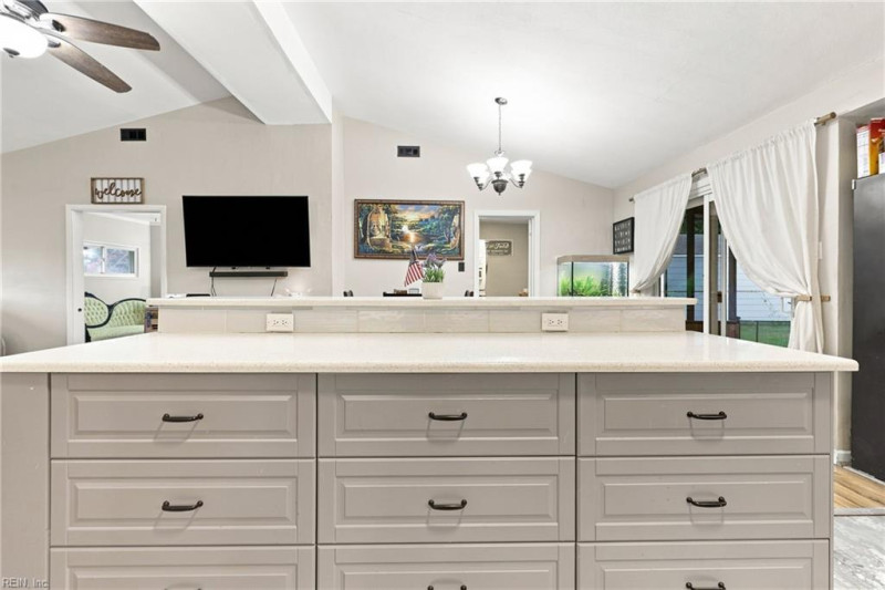 Photo 18 of 46 residential for sale in Norfolk virginia