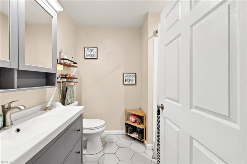 Photo 26 of 46 residential for sale in Norfolk virginia
