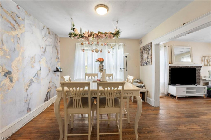 Photo 14 of 21 residential for sale in Newport News virginia