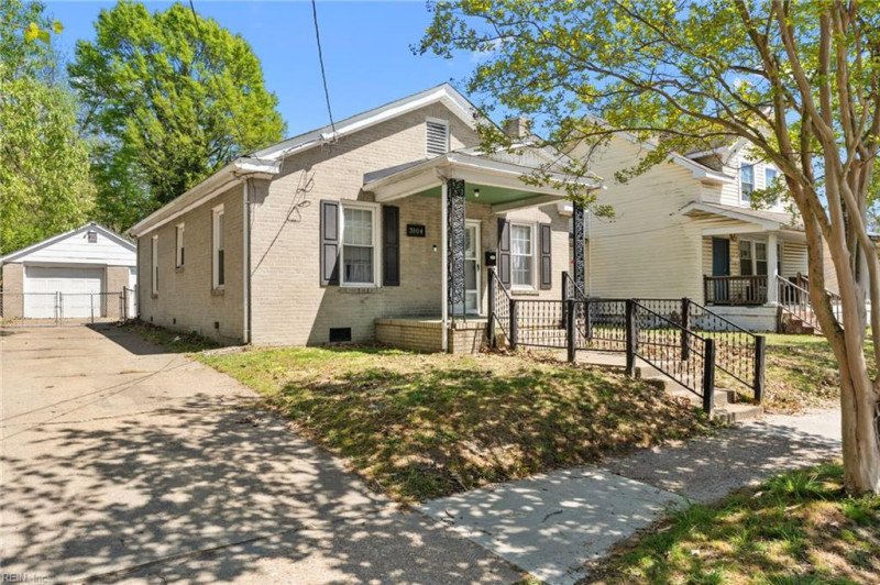 Photo 3 of 21 residential for sale in Newport News virginia