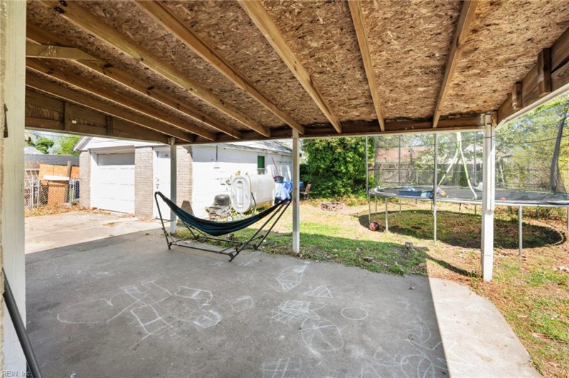 Photo 9 of 21 residential for sale in Newport News virginia