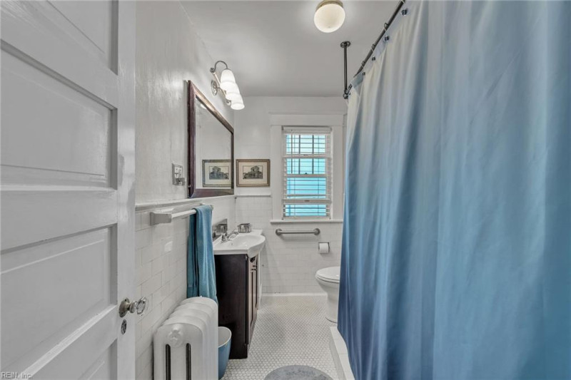 Photo 35 of 42 residential for sale in Norfolk virginia