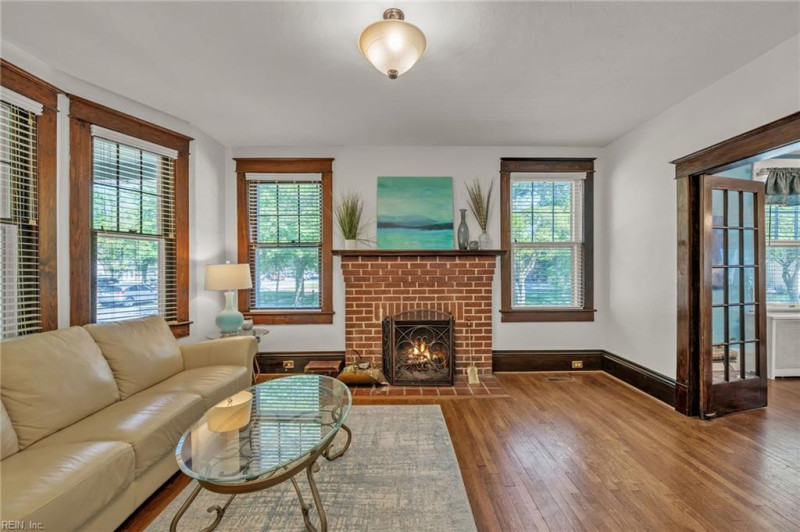 Photo 7 of 42 residential for sale in Norfolk virginia