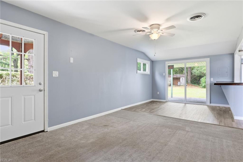 Photo 20 of 36 residential for sale in Chesapeake virginia