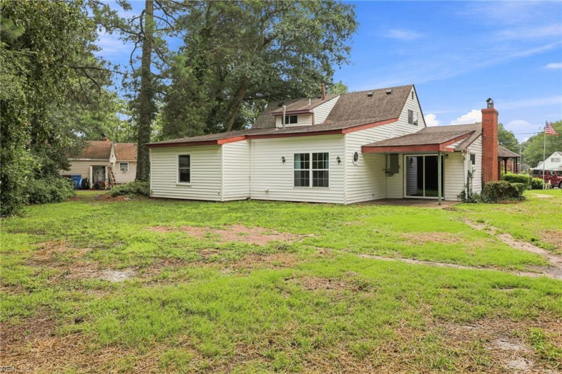 Photo 28 of 36 residential for sale in Chesapeake virginia