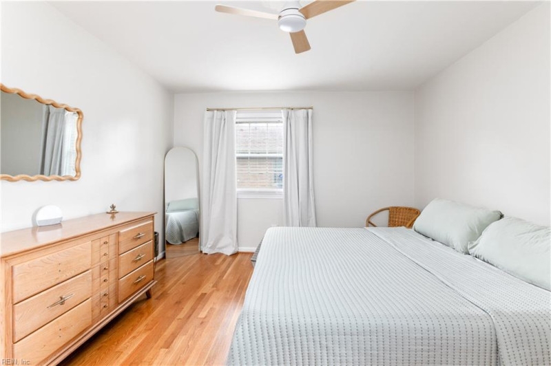 Photo 31 of 38 residential for sale in Newport News virginia