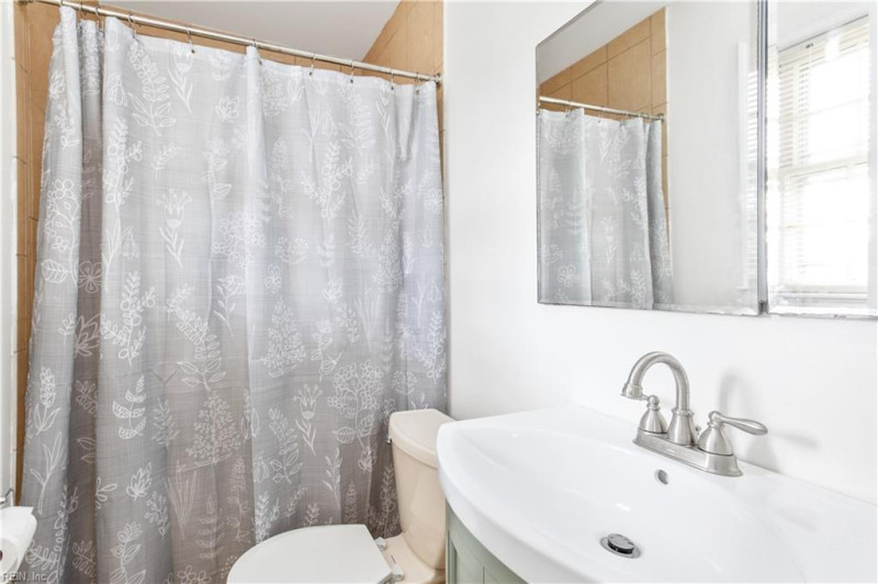 Photo 32 of 38 residential for sale in Newport News virginia
