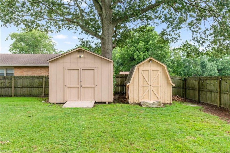 Photo 35 of 38 residential for sale in Newport News virginia