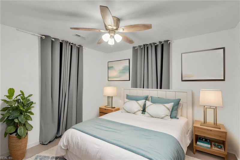 Photo 16 of 38 residential for sale in Norfolk virginia