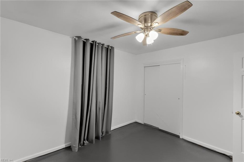 Photo 19 of 38 residential for sale in Norfolk virginia