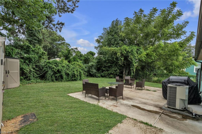 Photo 5 of 38 residential for sale in Norfolk virginia