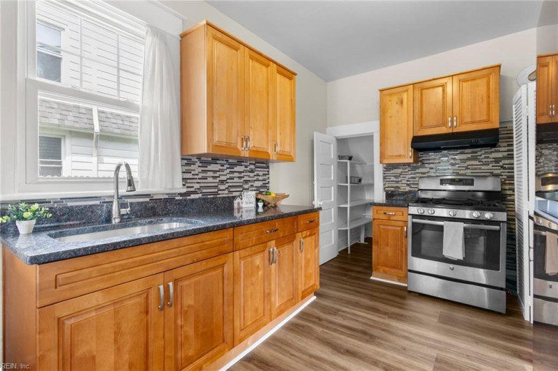 Photo 11 of 46 residential for sale in Norfolk virginia Photo 11 of 46 residential for sale in Norfolk virginia