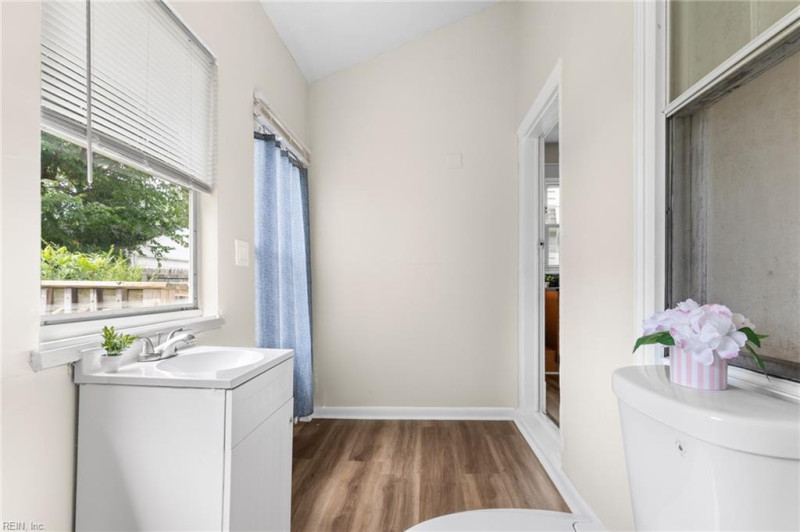 Photo 18 of 46 residential for sale in Norfolk virginia Photo 18 of 46 residential for sale in Norfolk virginia
