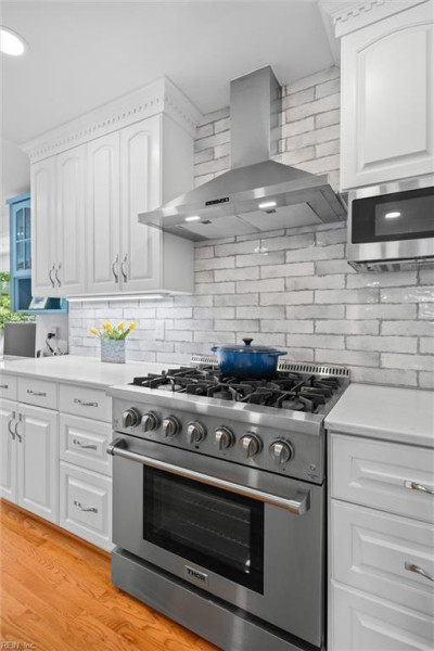 Photo 12 of 40 residential for sale in Virginia Beach virginia