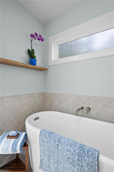 Photo 23 of 40 residential for sale in Virginia Beach virginia