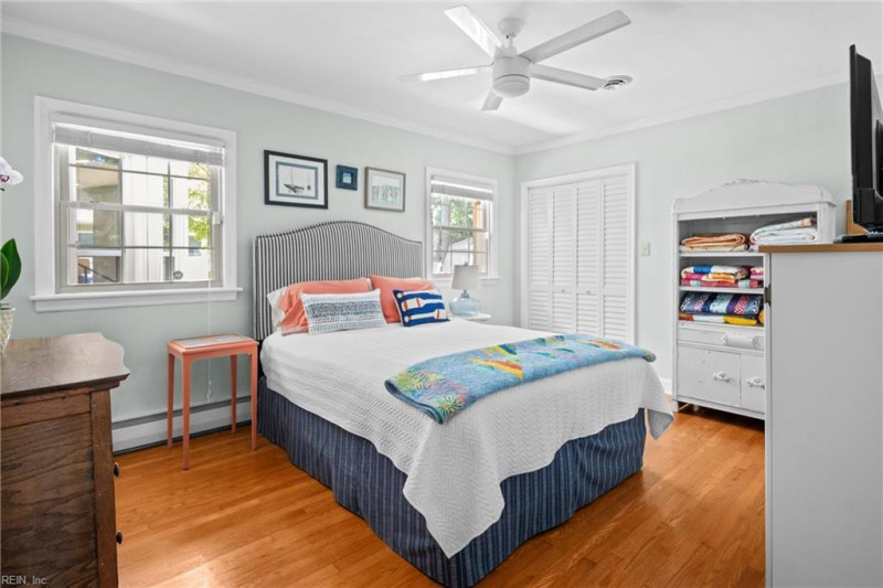 Photo 26 of 40 residential for sale in Virginia Beach virginia