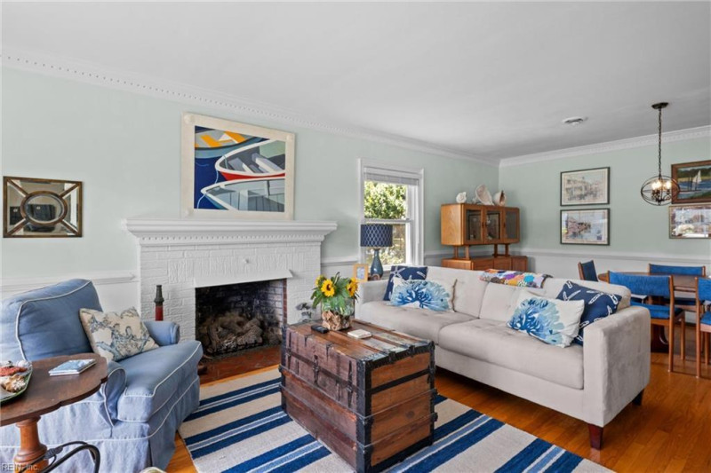 Photo 7 of 40 residential for sale in Virginia Beach virginia