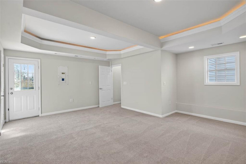 Photo 18 of 38 residential for sale in Virginia Beach virginia