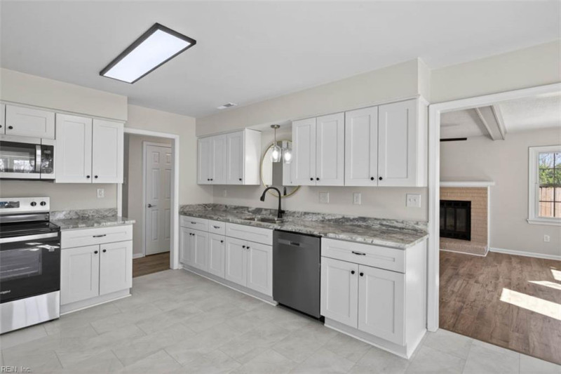 Photo 24 of 38 residential for sale in Virginia Beach virginia