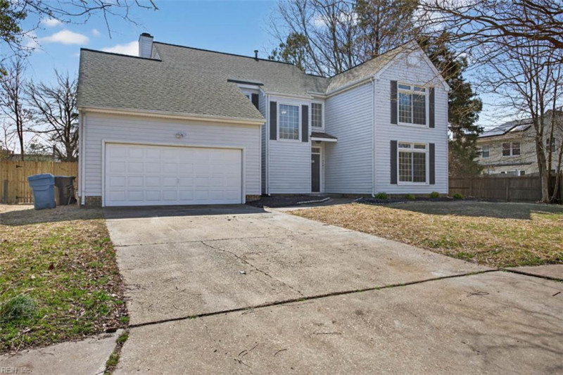 Photo 3 of 38 residential for sale in Virginia Beach virginia