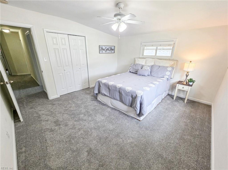 Photo 11 of 21 residential for sale in Norfolk virginia