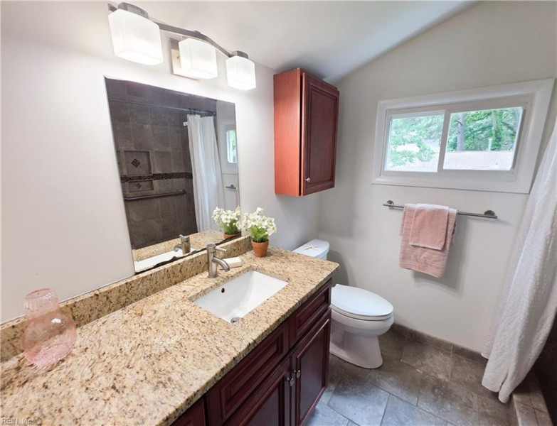 Photo 13 of 21 residential for sale in Norfolk virginia