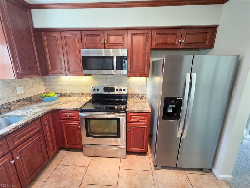 Photo 7 of 21 residential for sale in Norfolk virginia