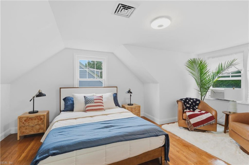 Photo 32 of 48 residential for sale in Norfolk virginia