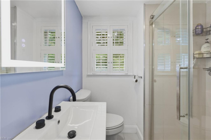 Photo 34 of 48 residential for sale in Norfolk virginia