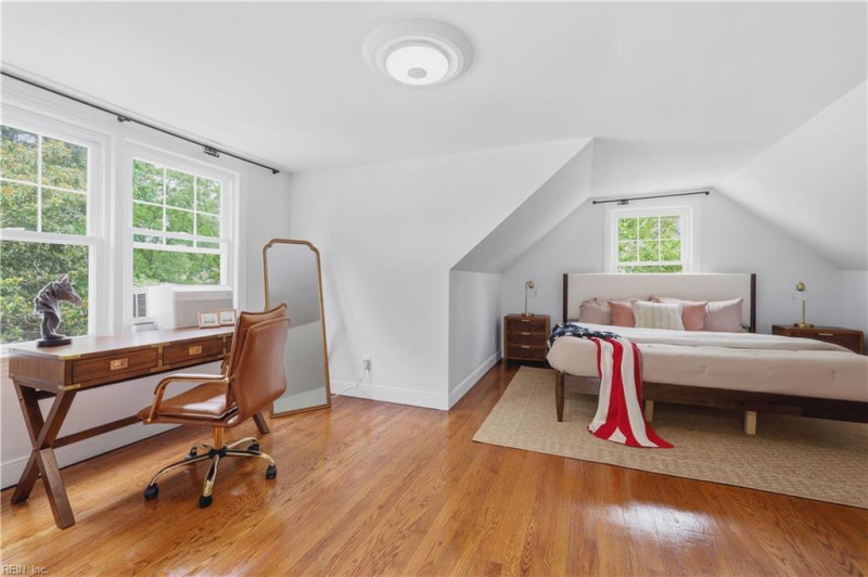 Photo 37 of 48 residential for sale in Norfolk virginia