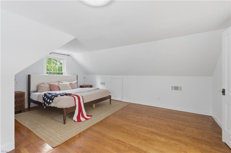 Photo 38 of 48 residential for sale in Norfolk virginia