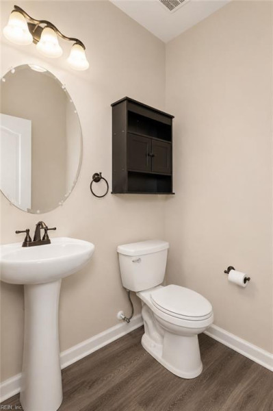 Photo 17 of 39 residential for sale in Chesapeake virginia Photo 17 of 39 residential for sale in Chesapeake virginia