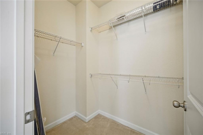 Photo 16 of 26 residential for sale in Chesapeake virginia