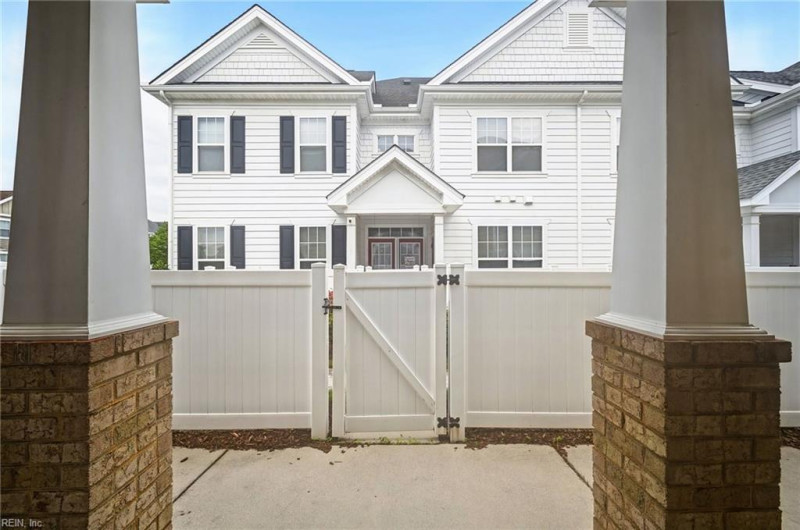Photo 26 of 26 residential for sale in Chesapeake virginia