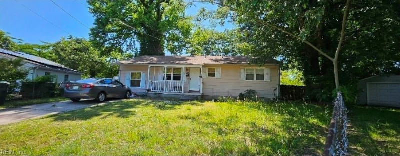 Photo 1 of 11 residential for sale in Norfolk virginia