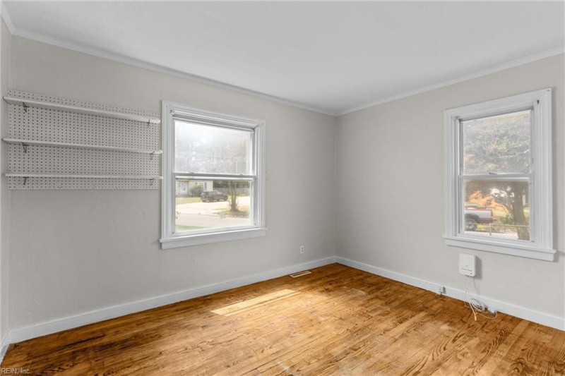 Photo 11 of 19 residential for sale in Norfolk virginia Photo 11 of 19 residential for sale in Norfolk virginia