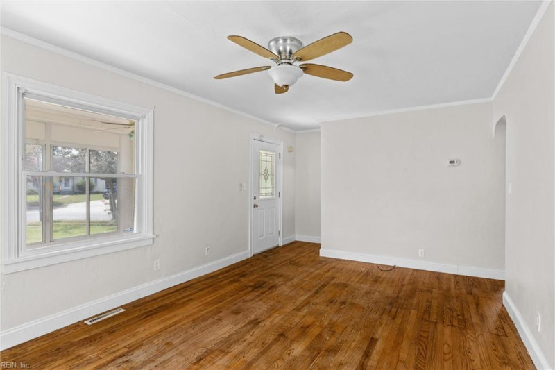 Photo 7 of 19 residential for sale in Norfolk virginia Photo 7 of 19 residential for sale in Norfolk virginia