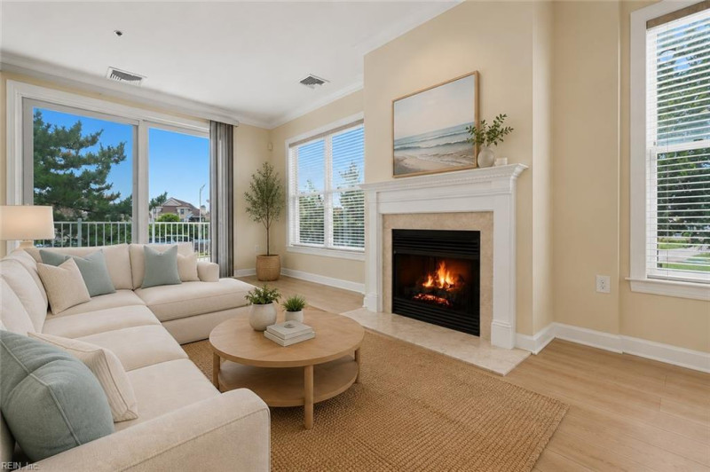 Photo 3 of 38 residential for sale in Virginia Beach virginia