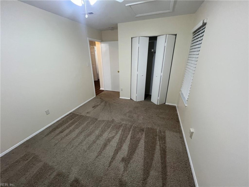 Photo 11 of 19 residential for sale in Virginia Beach virginia