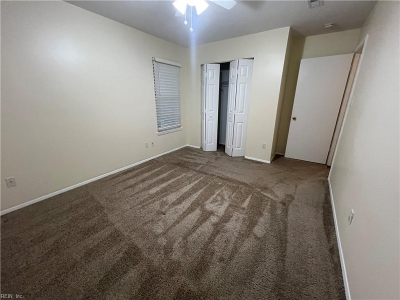 Photo 13 of 19 residential for sale in Virginia Beach virginia