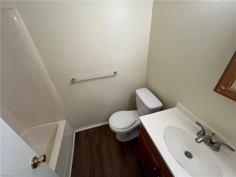 Photo 15 of 19 residential for sale in Virginia Beach virginia