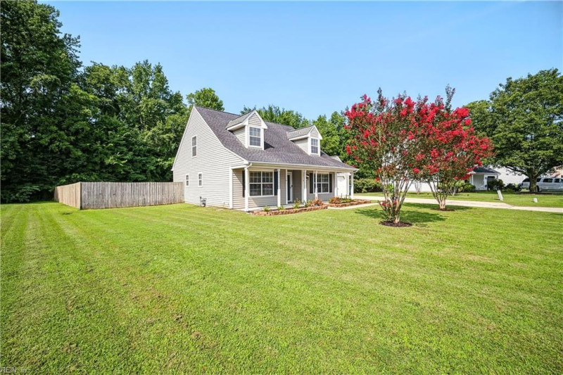 Photo 2 of 37 residential for sale in Suffolk virginia Photo 2 of 37 residential for sale in Suffolk virginia