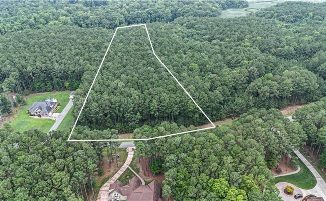 1220 Lawnes Neck Drive, Isle of Wight County, VA 23430
