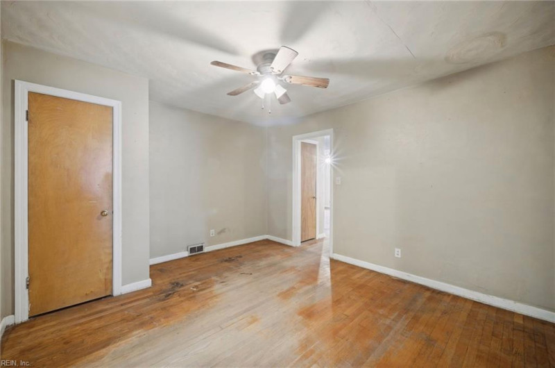 Photo 12 of 27 residential for sale in Norfolk virginia Photo 12 of 27 residential for sale in Norfolk virginia