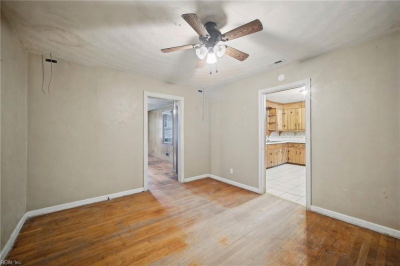 Photo 13 of 27 residential for sale in Norfolk virginia Photo 13 of 27 residential for sale in Norfolk virginia