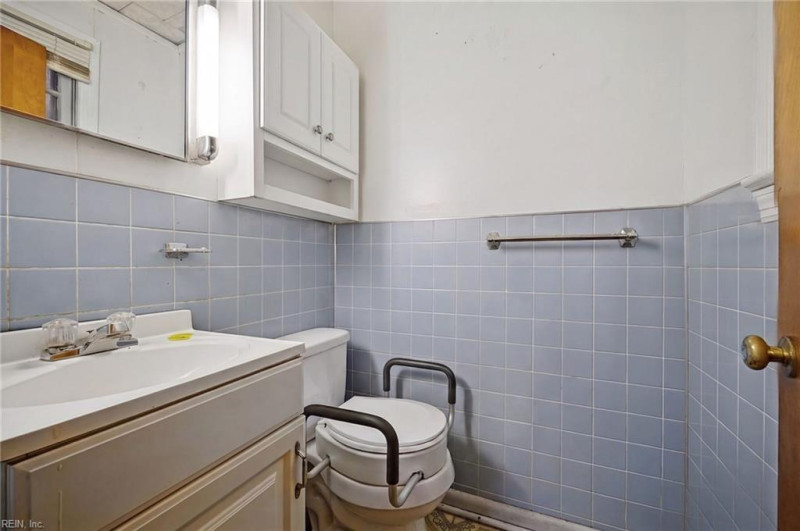 Photo 19 of 27 residential for sale in Norfolk virginia Photo 19 of 27 residential for sale in Norfolk virginia